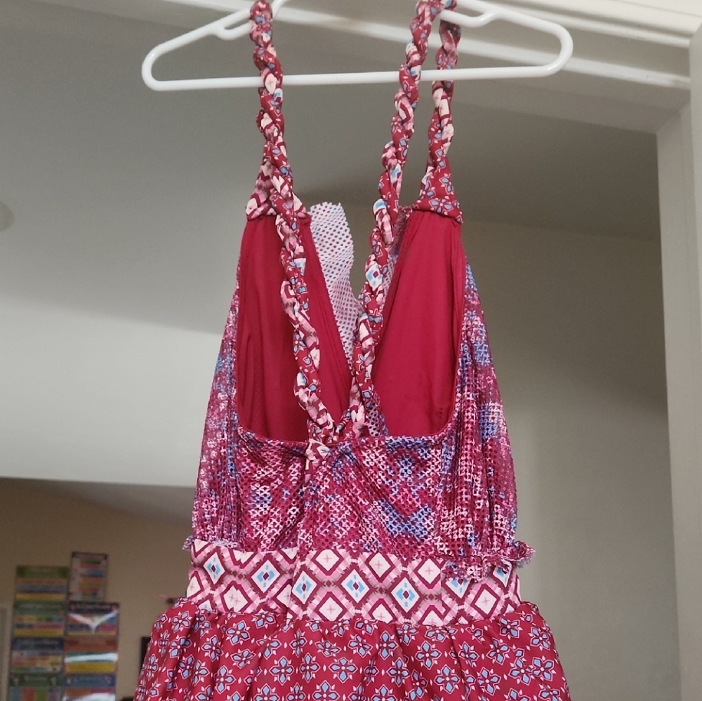 Elegant Multi-Patterned Maxi Dress - image 3